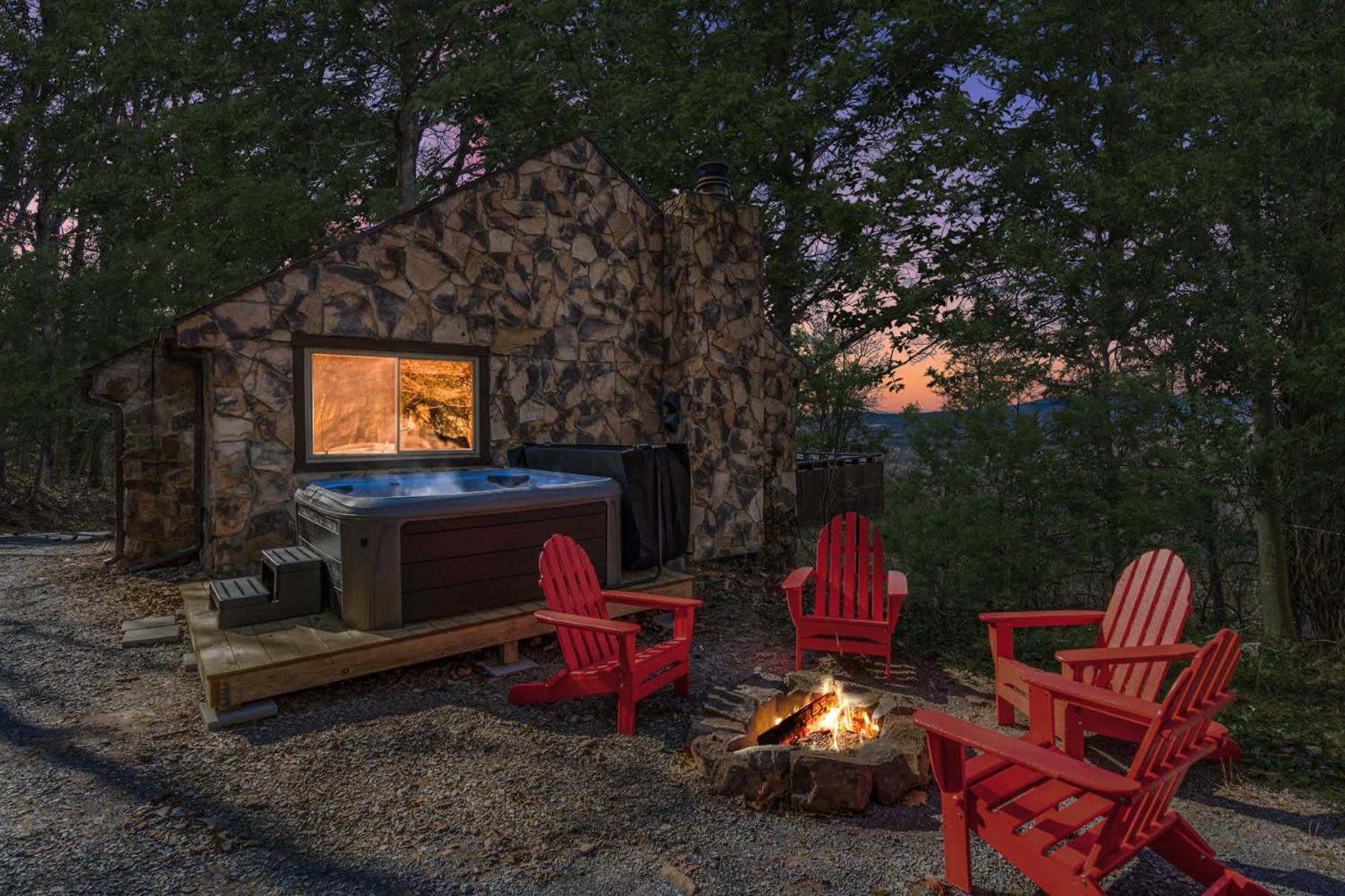 Amazing Views, Hot Tub, Fire Pit, Deck & Fireplace Inwood Extérieur photo